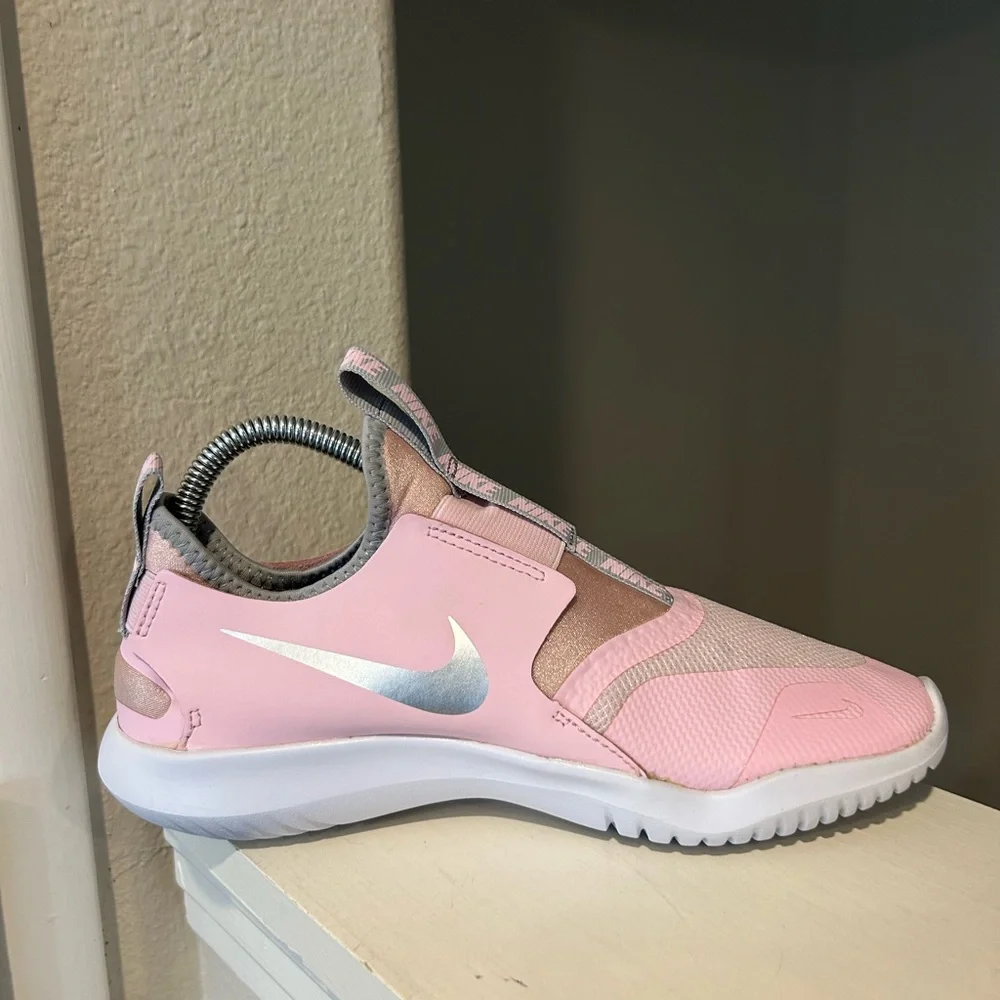 Nike Flex Runner Kids Size 6Y US Pink Foam Metallic Silver Sneakers AT4662-609 - Picture 3 of 9